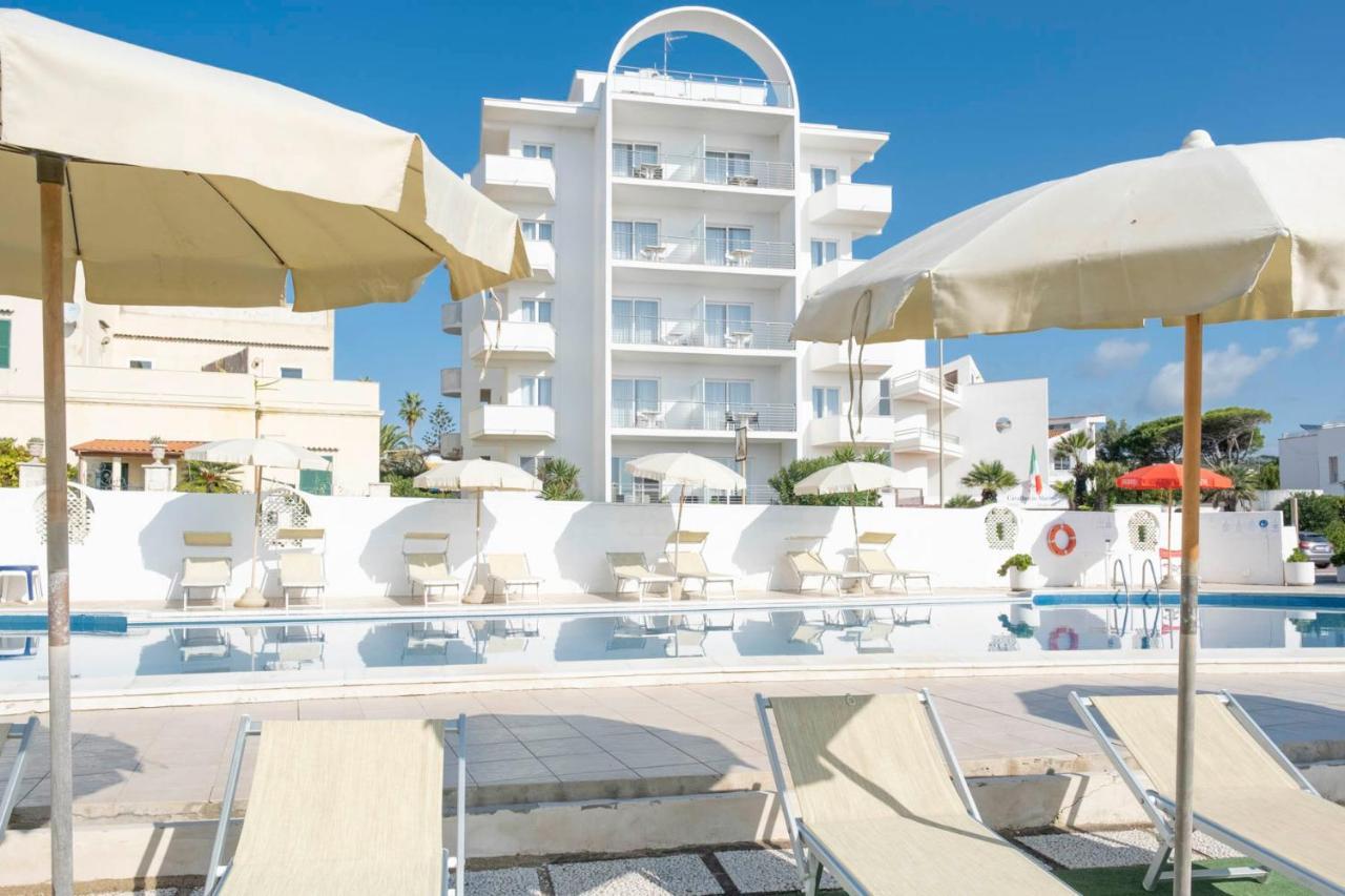 Hotel Cavalluccio Marino Santa Marinella Exteriér fotografie